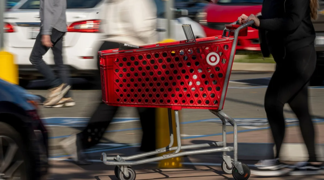 Target sounds the alarm bell on holiday shopping